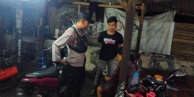 Polsek Cinangka Gencarkan Razia Malam demi Jaga Kamtibmas