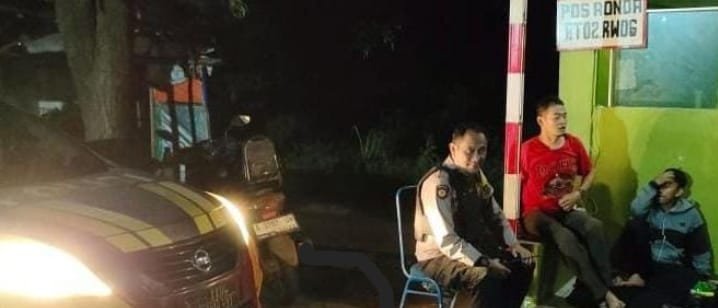 Polsek Purwakarta Polres Cilegon Menyapa Petugas Pos Ronda pastikan keamanan lingkungan