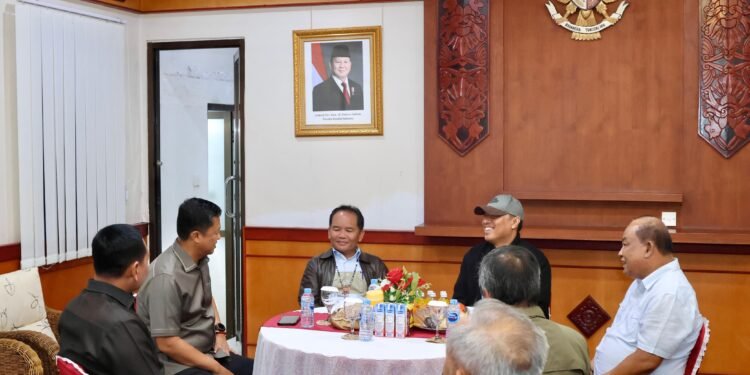 Bersama Gubernur dan Forkopimda, Kapolda Kalteng Sambut Kunjungan Kerja Irwasum Polri di Bumi Tambun Bungai