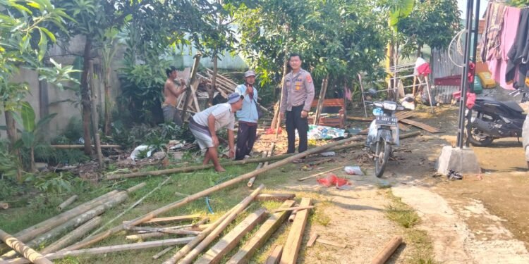 Polsek Kronjo Laksanakan Program Kapolda Banten “Poliran”, Bhabinkamtibmas Ajak Warga Pengangguran Lebih Produktif
