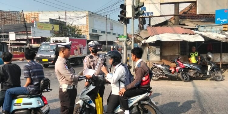 Gencarkan Edukasi, Operasi Patuh Maung Polresta Tangerang Hari ke-11 Tilang Manual Menurun