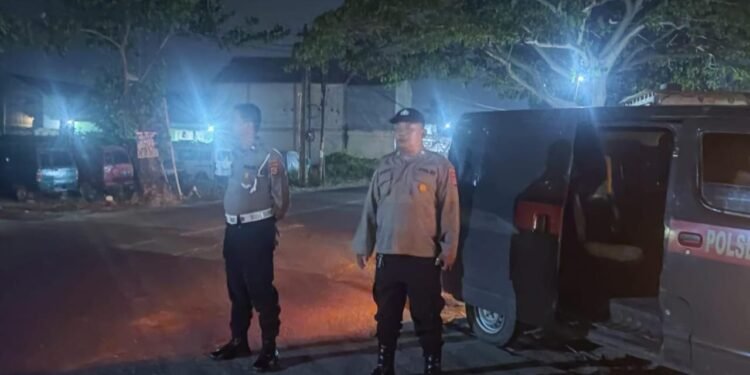 Polsek Kronjo Gelar Patroli SIGAP dan Dialogis, Antisipasi Guantibmas di Wilayah Hukum Kronjo