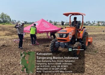 Polsek Kronjo Olah Lahan 2 Hektare di Desa Pasilian untuk Program Ketahanan Pangan