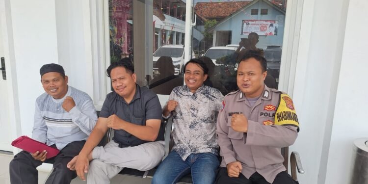 Bhabinkamtibmas Desa Cikupa Sambang Ketua RT dan RW, Perkuat Sinergi Harkamtibmas