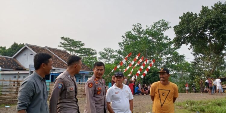 Sinergi Polri Dengan Tokoh Masyarakat, Kapolsek Cimarga Polres Lebak Bertemu Dan Beri Kamtibmas