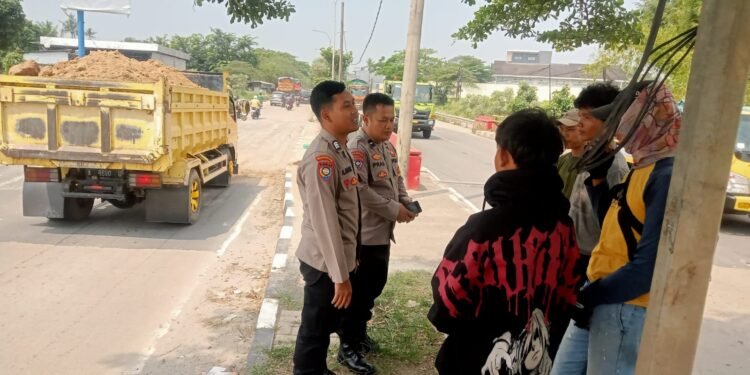 Berantas aksi premanisme, Polsek Cibeber Lakukan Patroli  di titik rawan GKTM