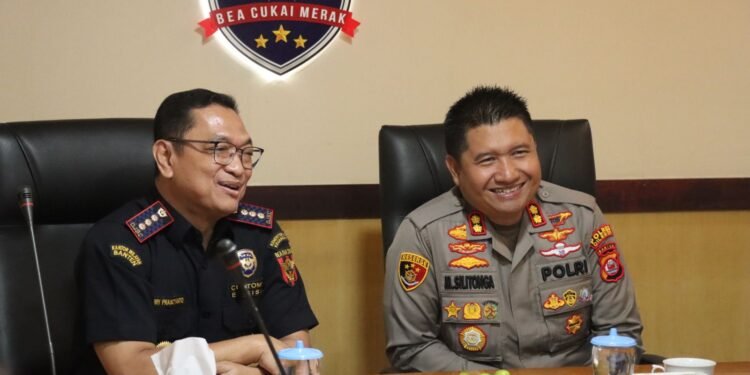 Kapolres Cilegon Lakukan Kunjungan Kerja ke Bea Cukai Merak, Perkuat Sinergitas dalam Pengawasan dan Pelayanan