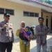 Humanis, Bhabinkamtibmas Polsek Cimarga Polres Lebak Silaturahmi Dengan Masyarakat Kampung Cilaki
