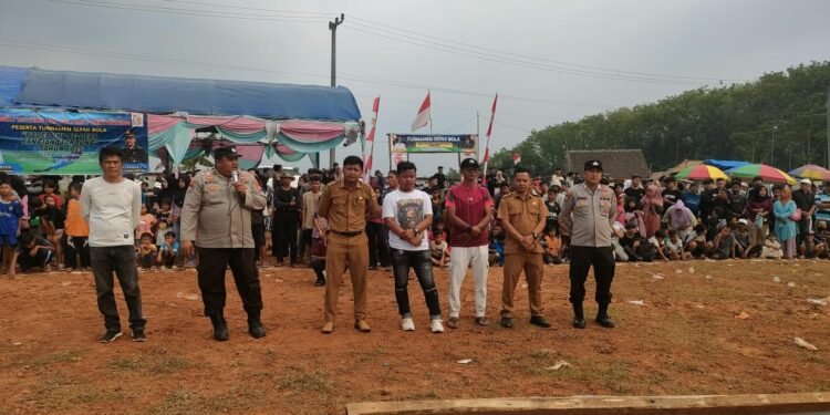 Intens Polsek Rangkasbitung Polres Lebak Giat Pengamanan Tournamen Sepak Bola Kades Cup