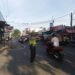 Satlantas Polsek Balaraja Polresta Tangerang Tertibkan Arus Sore di Jln Raya Kresek Portal Balaraja