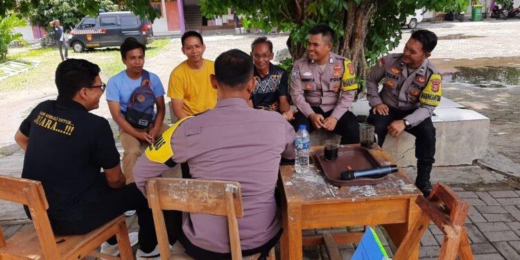Bhabinkmatibmas Sambang Tokoh Pemuda