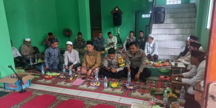Polsek Cikupa Hadiri Pengajian Rutin Al Mudzakaroh MUI, Sampaikan Pesan Kamtibmas