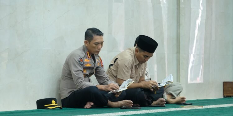 Tingkatkan Keimanan, Personel Polda Banten Ikuti Pembinaan Rohani dan Mental