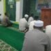Anggota Polsek Cimarga Polres Lebak Melaksanakan  Sholat Subuh Berjamaah Di Mesjid At-Taqwa Cimarga