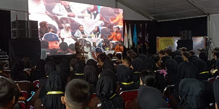 Apt. Putri Permata Sari, S.Farm Jadi Inspirasi di PKKMB UBK: Tekankan Peran Alumni sebagai Role Model