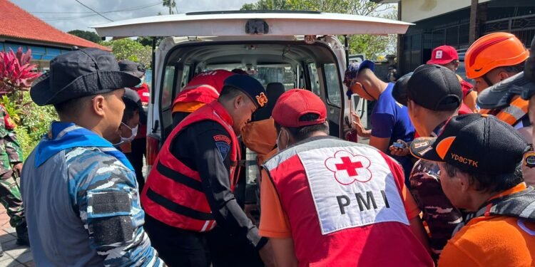 Tim SAR Ditpolairud Polda Bali Temukan Empat Perempuan Korban Banjir