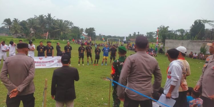 Antisipasi Gangguan Kamtibmas Polsek Rangkasbitung Polres Lebak Pam Final Turnamen Sepak Bola Desa Kolelet Wetan Cup 2025