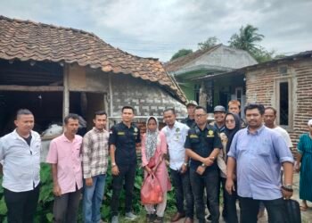 Forwartu Gelar Bansos ke Ibu Fatmawati Kp.Pasiranji Desa Sukamanah Kecamatan Rangkasbitung kab.Lebak