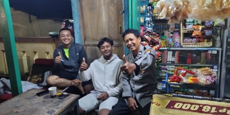 Polsek Kronjo Gencarkan KRYD Antisipasi Gangguan Kamtibmas