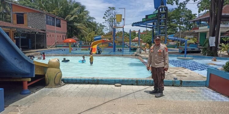 Polsek Rangkasbitung Polres Lebak Cek Wisata Kolam Renang