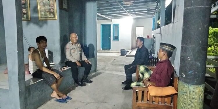 Polsek Cikupa Laksanakan PECAK Pagi Hari, Ciptakan Kamseltibcar Lantas di Pertigaan Columbus