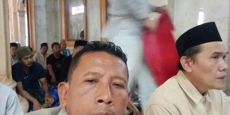 POLSEK KRONJO GELAR PROGRAM JUMAT KELILING, PERERAT HUBUNGAN POLRI DAN MASYARAKAT