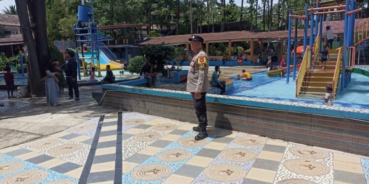 Kanit Provos Polsek Rangkasbitung Polres Lebak Pantau Tempat Wisata Kolam Renang Bim