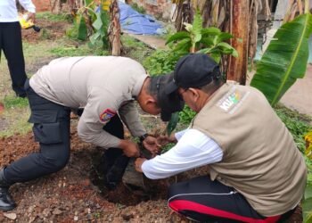 Polsek Panongan Dukung Kampanye Ecoteologi dan Ramah Rumah Ibadah di Desa Ranca Kalapa