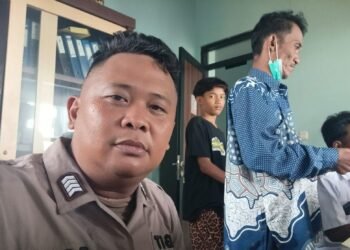 Bhabinkamtibmas Polsek Kronjo Laksanakan Cooling System dan DDS di Desa Klutuk