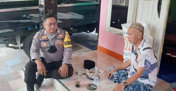 Bhabinkamtibmas Polsek Balaraja Polresta Tangerang Bangun Komunikasi dan Sinergi Lewat Program Sambang DDS di Wilayah Binaan 