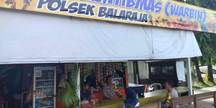 Antisipasi Guantibmas di Desa Binaan, Personil Bhabinkamtibmas Laksanakan Sambang & Kunjungan di Warung Bhabinkamtibmas di Wilayah Hukum Polresta Tangerang ‎