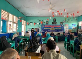 Bhabinkamtibmas Polsek Rangkasbitung Polres Lebak Menghadiri Musdes APBDes  T.A 2026 Desa Cikatapis