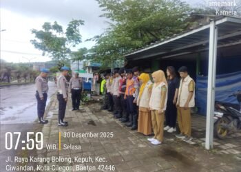 Personil Gabungan Pospam 5 Ciwandan Polsek Ciwandan Laksanakan Apel Persiapan Pengamanan Nataru